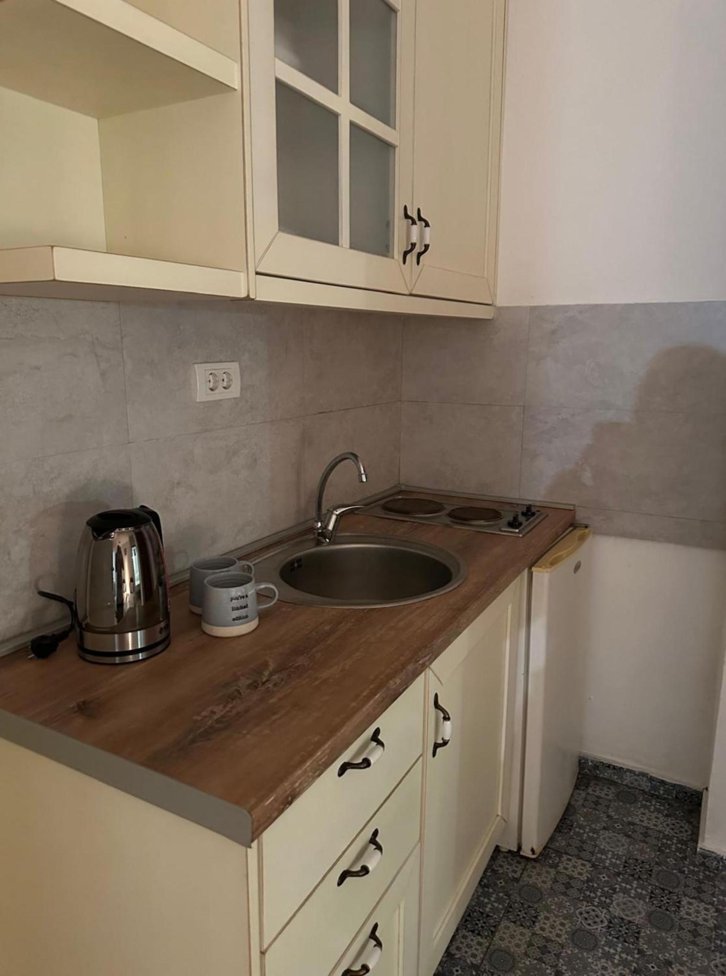 Themis Apart Hotel Kotor Kültér fotó