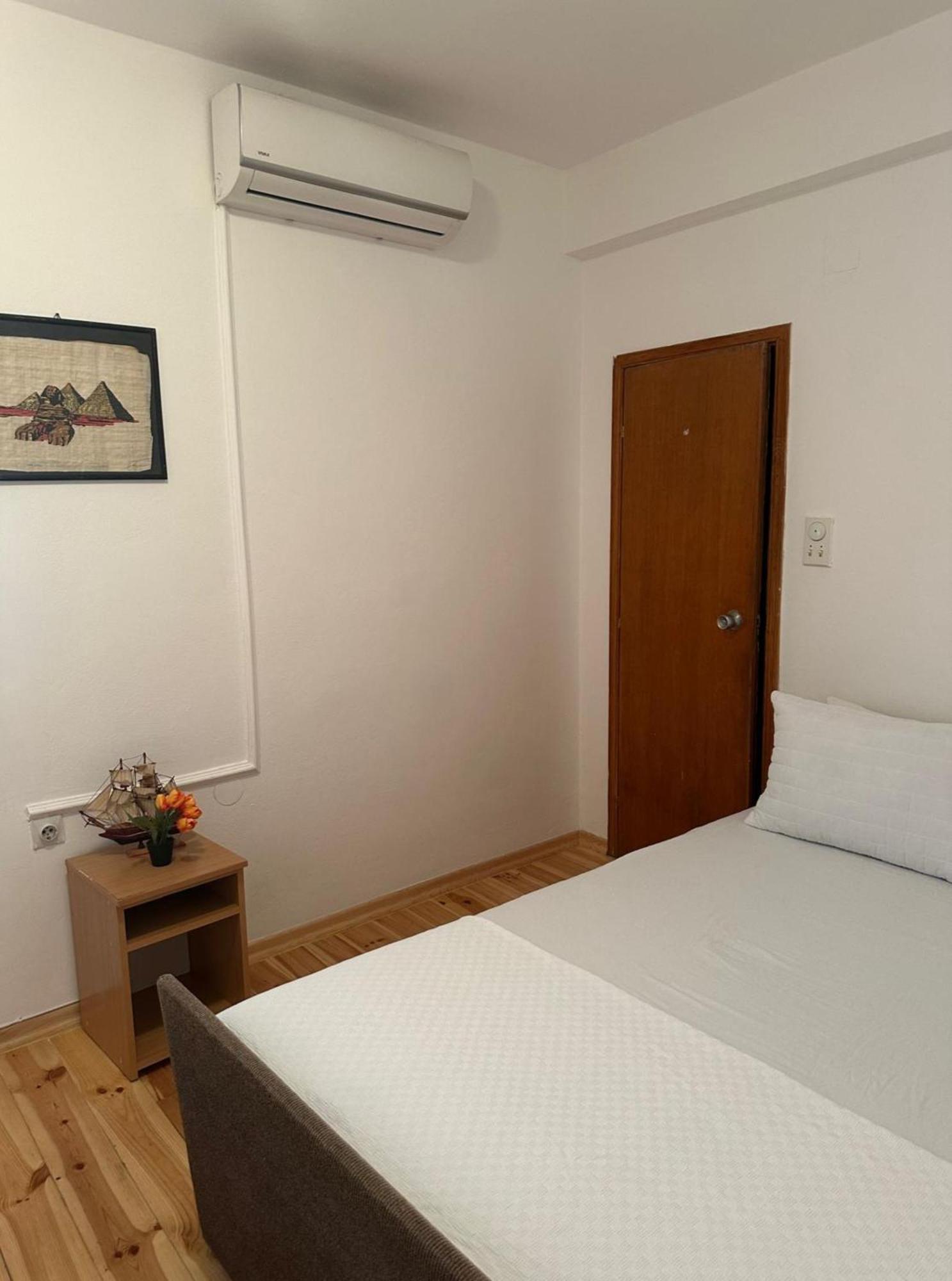 Themis Apart Hotel Kotor Kültér fotó