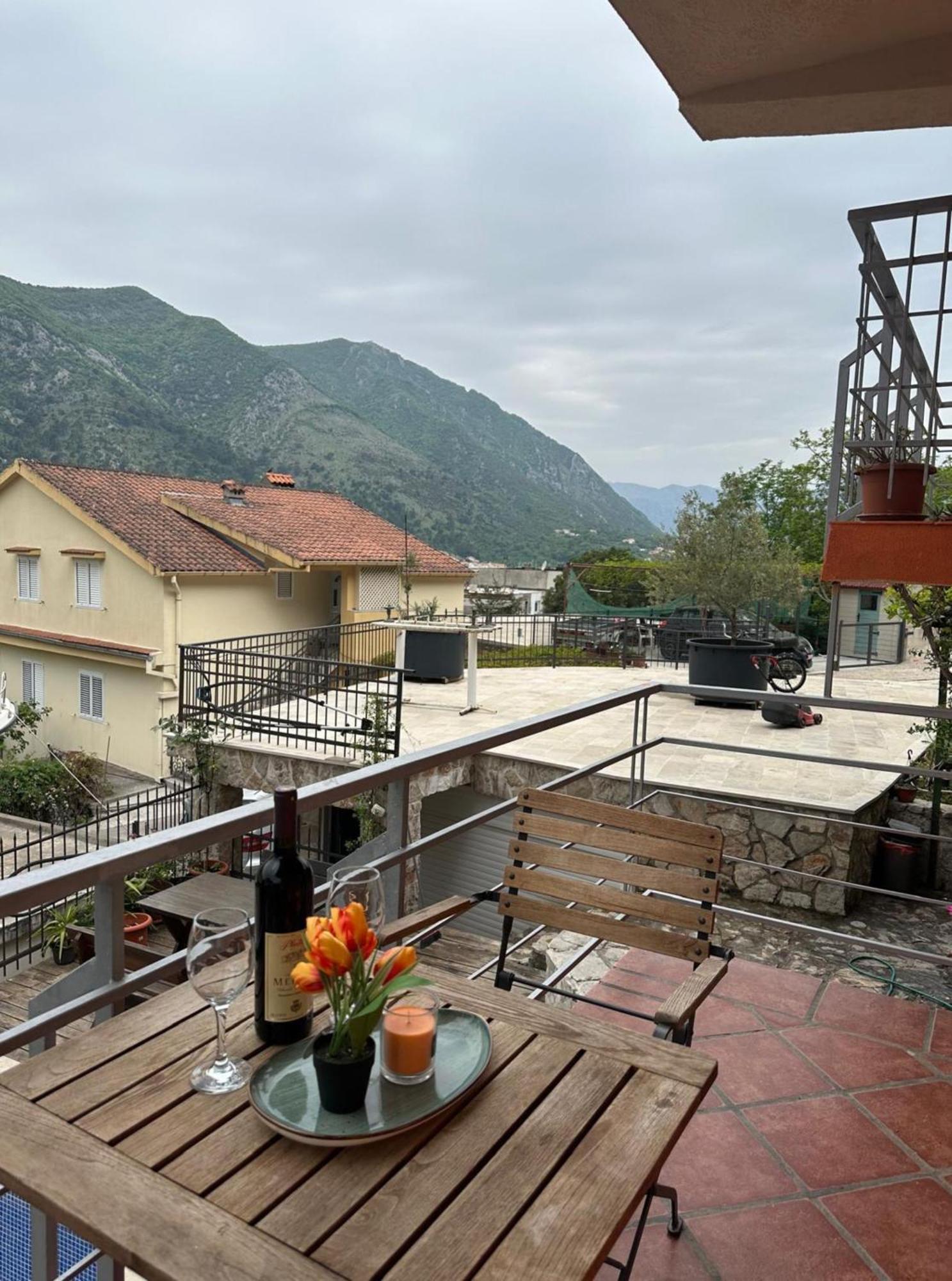 Themis Apart Hotel Kotor Kültér fotó